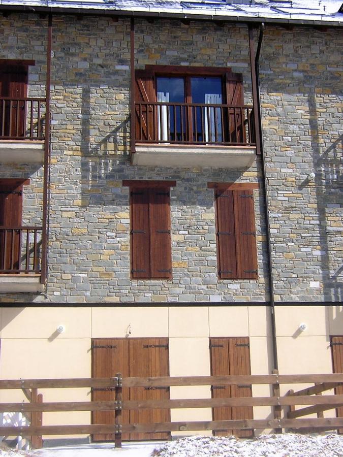 Un Rincon Especial En Vall De Boi Pla de l'Ermita Esterno foto